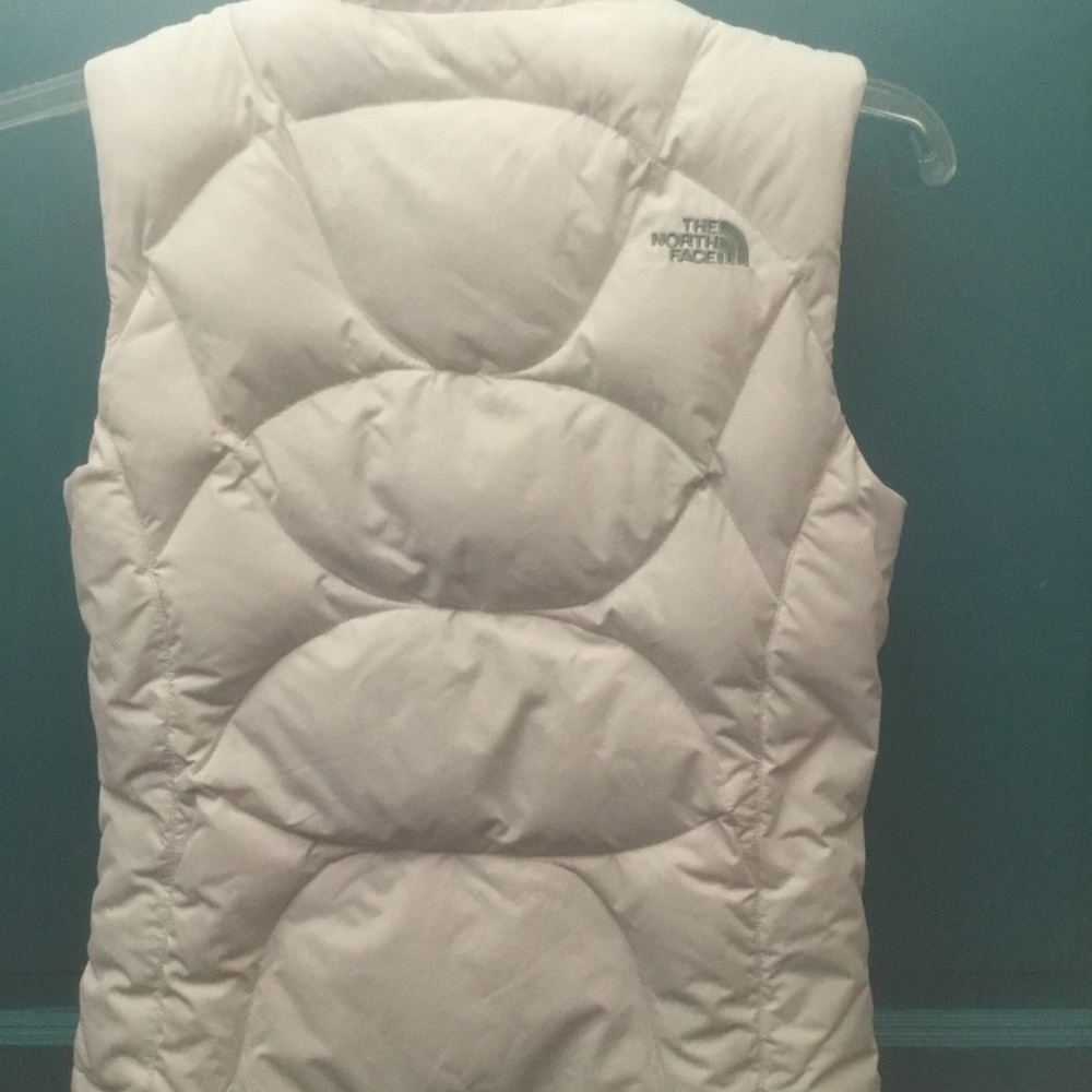 The North Face 600 Women's Ivory Quilted Goose Down Vest Small - Picture 2 of 4